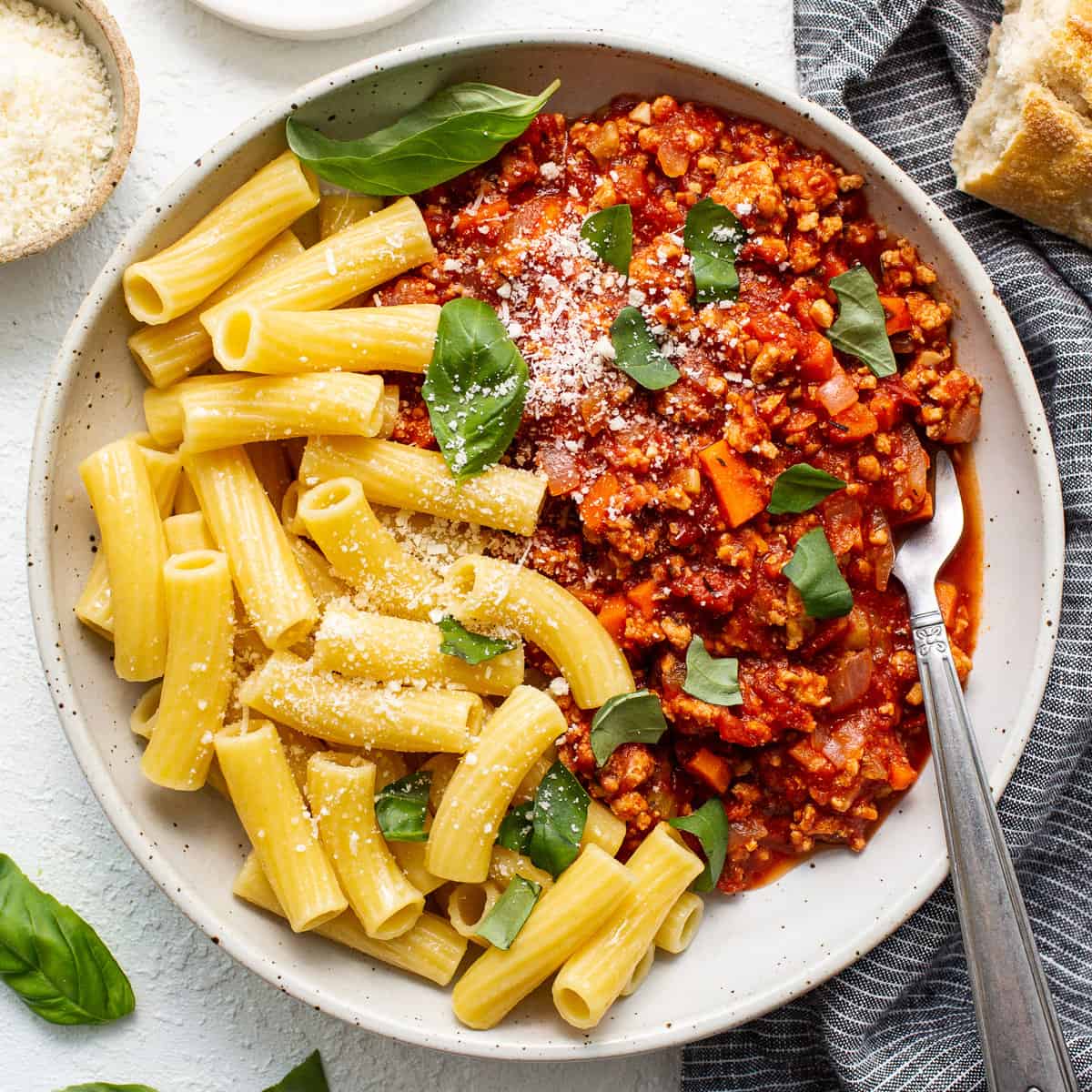Flavorful Ground Chicken Bolognese: No Wine, Quick Simmer